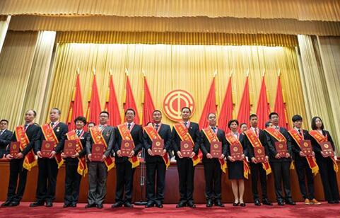 �й��r(sh��)�u����ֲ�����S��(qu��n)����������