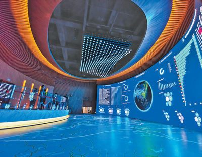 �й��r(sh��)�u�����Ƽ���(j��ng)�M(f��i)Ͷ���ل�(chu��ng)�¸ߡ���ϲ�c��