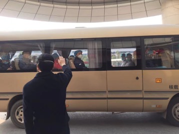 �й��r(sh��)�u������ʲô�q���o����ֻ���^��������ؓ(f��)��ǰ��