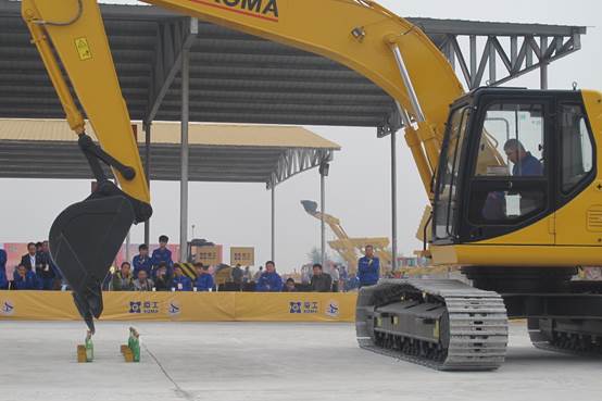 中國夢(mèng)·大國工匠篇 ｜劉二偉：鐵臂匠心，爭(zhēng)做新時(shí)代的奮斗者