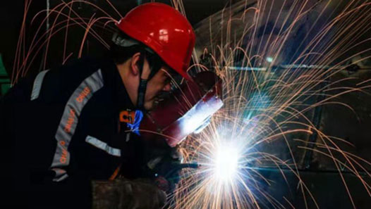中國(guó)夢(mèng)·大國(guó)工匠篇 | 王建偉：22載“焊花飛揚(yáng)”