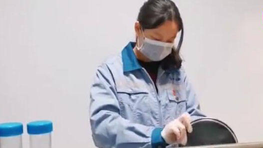 【一線：360行】扎根老工業(yè)區(qū)的“女大夫”