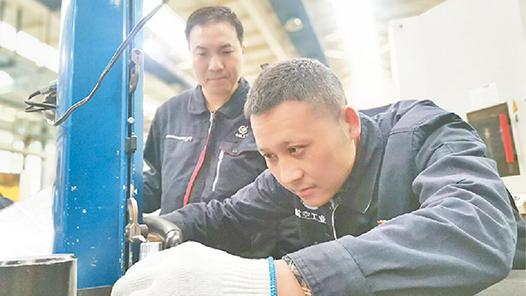 【“五小”創(chuàng)新有我在】17年，一名學徒工的蝶變創(chuàng)新之路