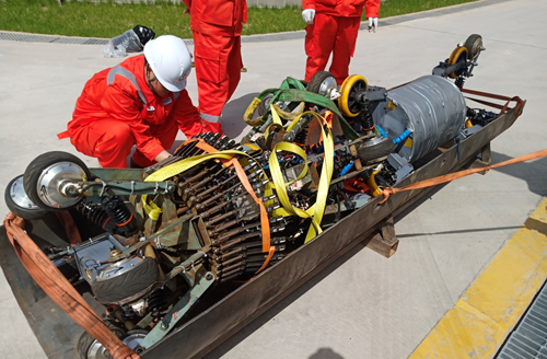 【“五小”創(chuàng)新有我在】自主研發(fā)自爬行內(nèi)檢測器助力油氣管道檢測