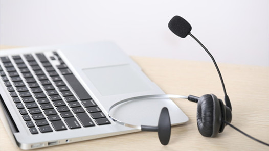 【愛在城市】客服工作，想說愛你不容易