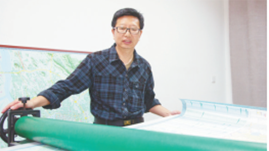 【一線：360行】地圖裝裱員·平凡崗位上的不凡堅(jiān)守