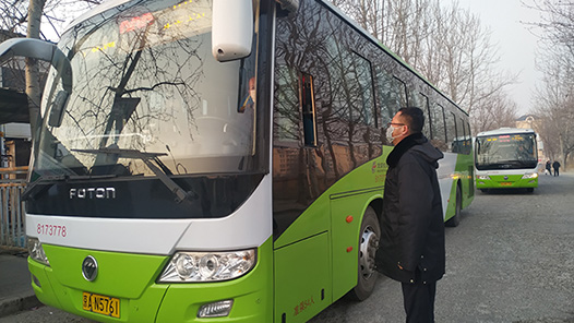 【一線：360行】公交安全員·為出行保駕護(hù)航