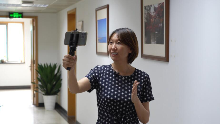 һ��(g��)Ů��(b��o)�˵���ý�D(zhu��n)��֮·