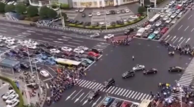 �IĿ������ȫ�����ͣ���Ԭ���������һ���L(zh��ng)ɳ����