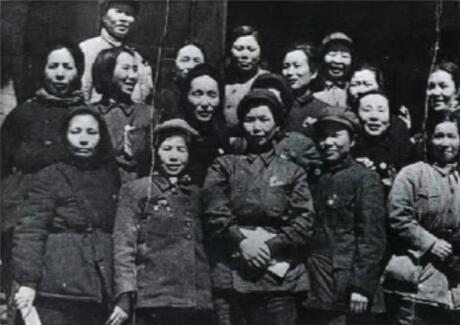 3000��ֻ��300���˻����ߵ�ꃱ����L(zh��ng)����Ů�t܊��(j��ng)�v��ʲô��