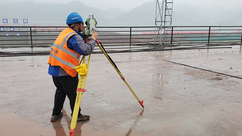 ��2021���M��94 ��y������M