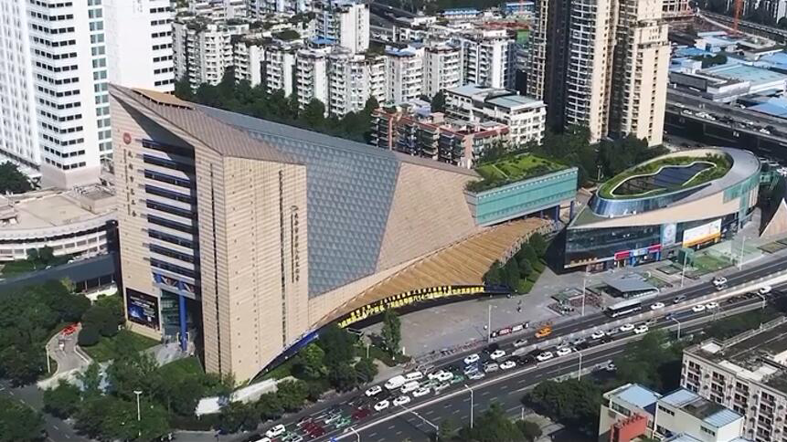 �ɶ��Єڄ������Ļ��m����(g��u)�����|(zh��)�����Ļ���Ӿ��