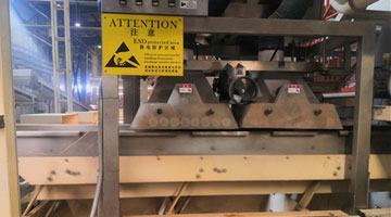 【“五小”創(chuàng)新有我在】“操控”靜電  巧解除雜難題