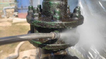 【“五小”創(chuàng)新有我在】擦拭變蒸洗  清潔效率成倍增