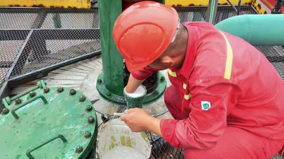 【“五小”創(chuàng)新有我在】去油除污“小三通”顯大神通