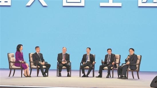 成為“大國工匠”——來自首屆大國工匠論壇的報(bào)道