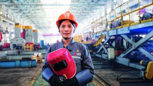 特稿 | 她們的征途！看見職業(yè)女性的生活與理想