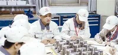 勞動(dòng)者之歌 | 中車株洲電機(jī)有限公司軌道交通事業(yè)本部牽引電機(jī)車間動(dòng)車電機(jī)工段動(dòng)車組裝班