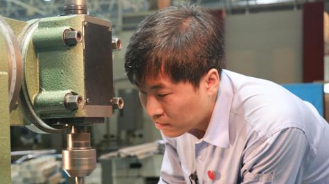 中國(guó)夢(mèng)·大國(guó)工匠篇 | 王剛：鐵漢柔情 精造國(guó)防利器