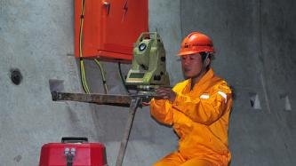 中國(guó)夢(mèng)·大國(guó)工匠篇 | 城市地鐵背后的“工程之眼”王斌：精度以毫米計(jì)