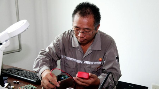 中國(guó)夢(mèng)·大國(guó)工匠篇 | 大國(guó)工匠：研發(fā)“機(jī)器人”的石油工人刁克劍