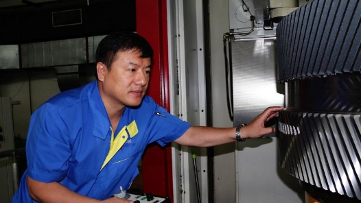 中國(guó)夢(mèng)·大國(guó)工匠篇 | 徐強(qiáng)：“徐強(qiáng)精度”帶領(lǐng)中國(guó)齒輪走向世界（組圖）