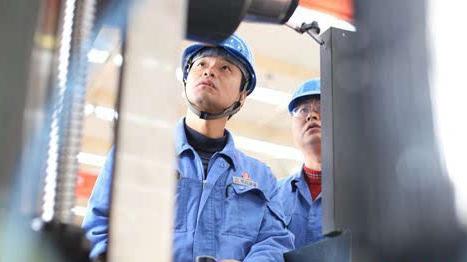 中國夢·大國工匠篇 | 朱衛(wèi)東：東風(fēng)廠里的“救火隊長”