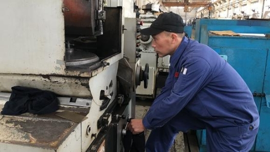 中國夢·大國工匠篇 | 魏紅權(quán)：31年執(zhí)著堅守 終成“研磨大師”