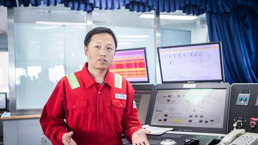 中國夢·大國工匠篇 | 蓋鳳喜：“沒有故事”的南海“定海神針”