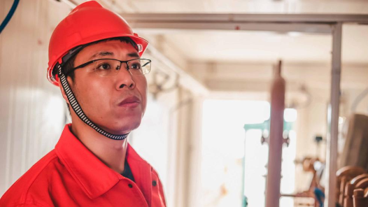 中國夢·大國工匠篇 | 方志剛：每一滴原油都是科技的結(jié)晶