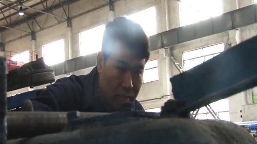 最美職工李杰：妙手回春破難題 傳授技術(shù)育人才