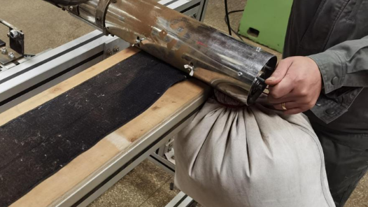 “五小”創(chuàng)新有我在 | 魔術(shù)條專用清潔設(shè)備，讓除雜更高效