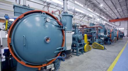 “五小”創(chuàng)新有我在｜高溫真空還原爐有了通訊、監(jiān)測功能