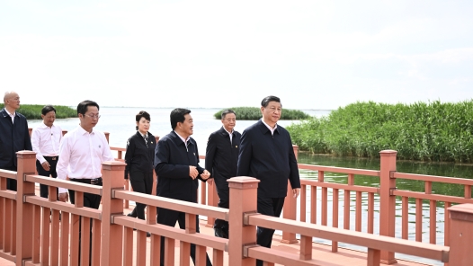 擦亮新時(shí)代黨的建設(shè)“金色名片”——以習(xí)近平同志為核心的黨中央貫徹執(zhí)行中央八項(xiàng)規(guī)定、推進(jìn)作風(fēng)建設(shè)紀(jì)實(shí)