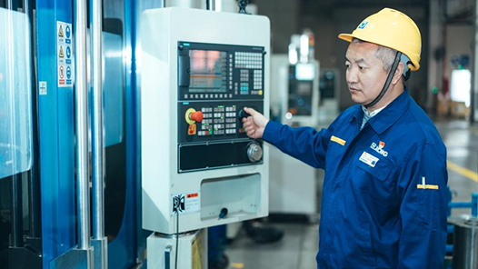 中工網(wǎng)帶你去追星 | 孟維：我為“全球第一吊”把脈！