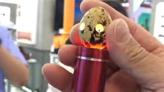 大國工匠的手有多穩(wěn)？