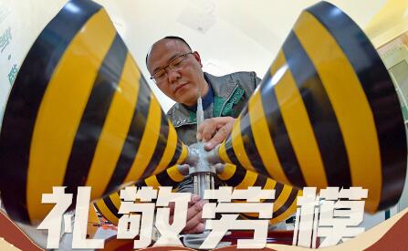 聯(lián)播+｜數(shù)說新時(shí)代工運(yùn)事業(yè)