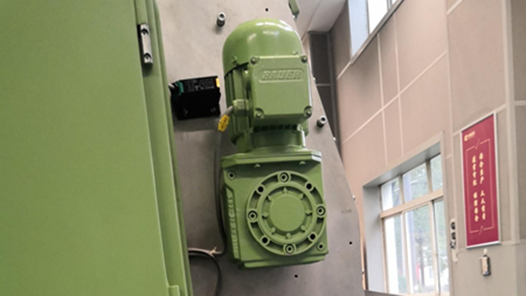 “五小”創(chuàng)新有我在｜用電小改造，提升生產(chǎn)大效能