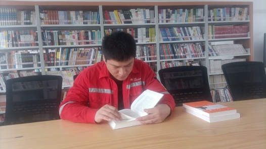 身邊榜樣 | 傳承鐵人精神 書寫奮斗青春