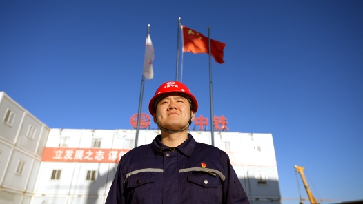 走進勞模創(chuàng)新工作室丨90后“地下尖兵”與“大國重器”同行