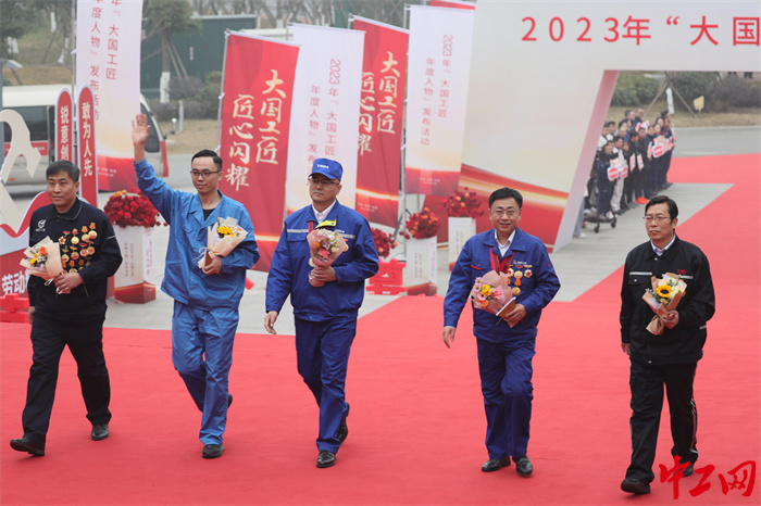 “精益求精”組李剛，董禮濤，張國元，榮彥明，王剛