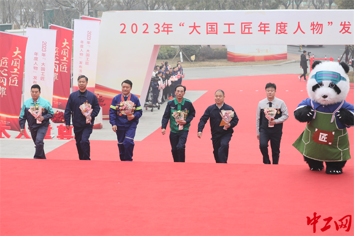 “團結合作”組宋濤，陳亮，潘從明，王文勝，陳建林，楊戌雷