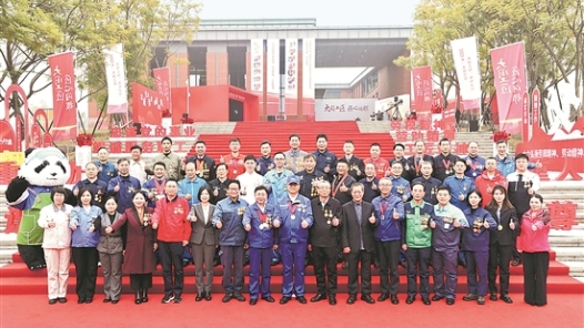 禮遇工匠，致敬匠心——2023年“大國工匠年度人物”發(fā)布活動紅毯盛典側(cè)記