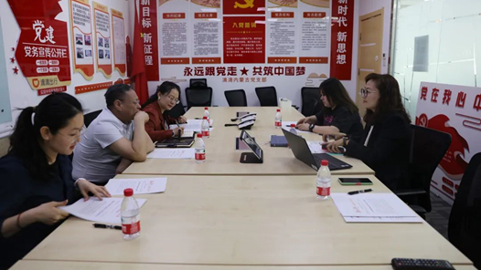 內(nèi)蒙古自治區(qū)總工會(huì)深入企業(yè)就新就業(yè)形態(tài)勞動(dòng)者建會(huì)入會(huì)等工作開展調(diào)研