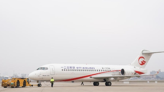 筑夢現(xiàn)代化 共繪新圖景·勞動者之歌｜旭日8409，安全落地