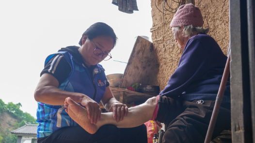 勞動者之歌｜“村醫(yī)”張智娟：情系山鄉(xiāng) 守護(hù)村民健康