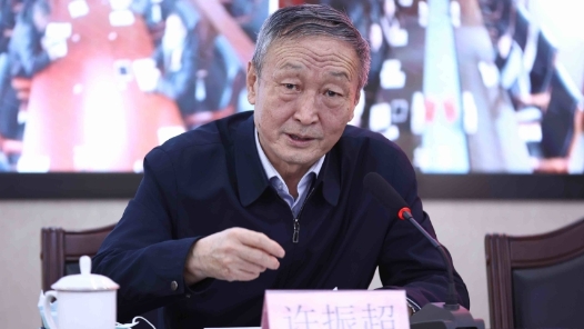 國家勛章和國家榮譽(yù)稱號獲得者｜許振超：精益求精做好本職工作，成為無愧于時(shí)代的勞動(dòng)者