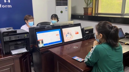 “工會+法院”訴調(diào)對接幫13名職工追回欠薪