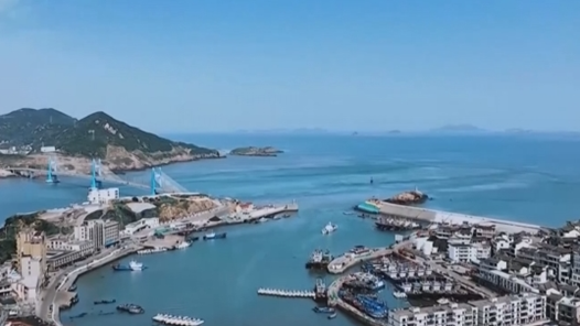 新春走基層丨海上的“中國(guó)年”——記里海物探船上的堅(jiān)守