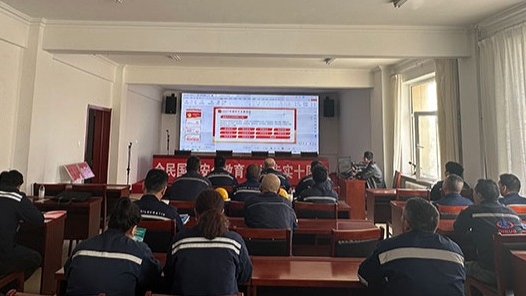 內(nèi)蒙古正鑲白旗總工會(huì)開展職工國(guó)家安全教育宣傳活動(dòng)